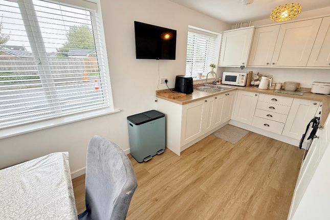 5 Y Gerddi, Swansea photo 4