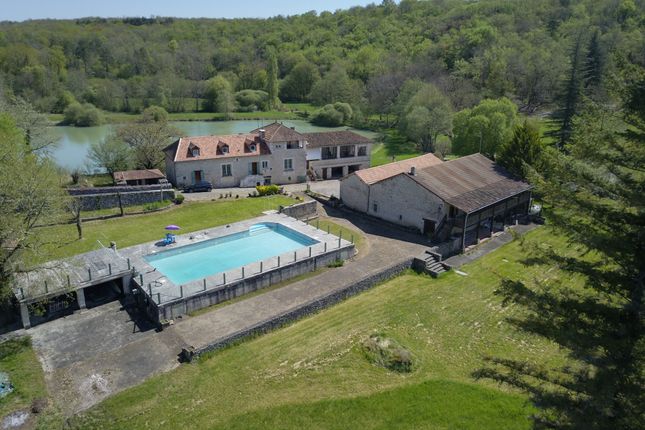 Thumbnail Villa for sale in La Gonterie Boulouneix, Dordogne Area, Nouvelle-Aquitaine
