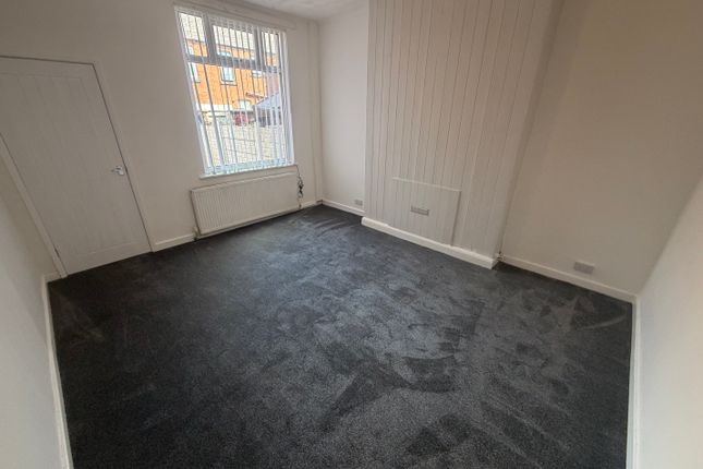 21, Newport Street, Bolton photo 3