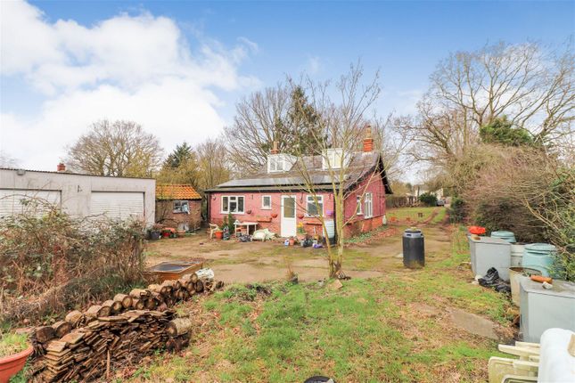 Property for sale in Yarmouth Road, Ellingham