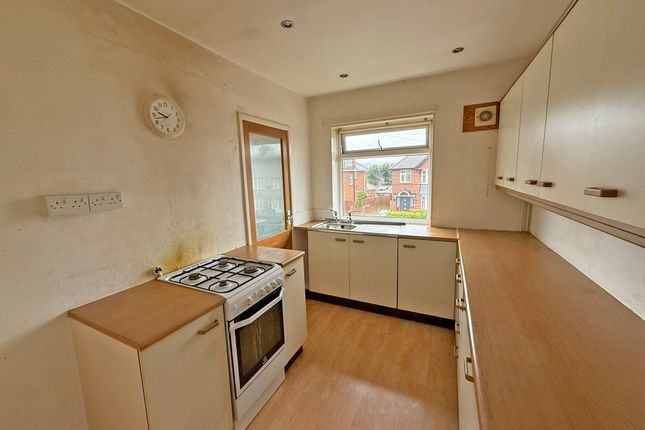 8a, Fieldstead Crescent, Scarborough photo 3