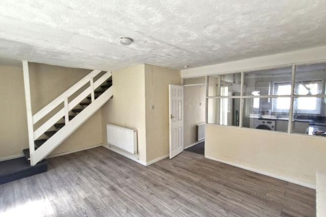1, Sandy Hill Avenue, London, SE18 photo 5