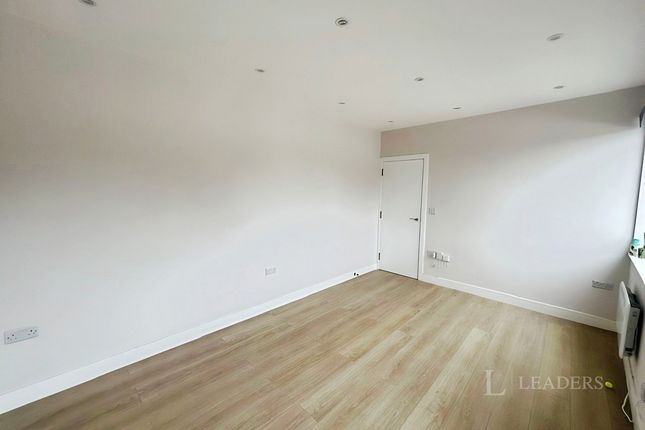 8F, Ipswich Street, Suffolk photo 3