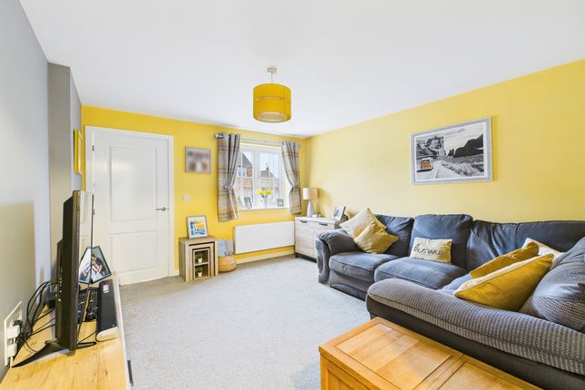 6, NAYLOR CROFT, GOOLE photo 3