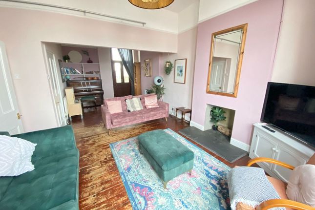 28 Coronation Terrace, Penarth photo 2