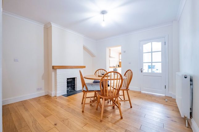 Peace Cottages,2, Western Road, Crowborough photo 4