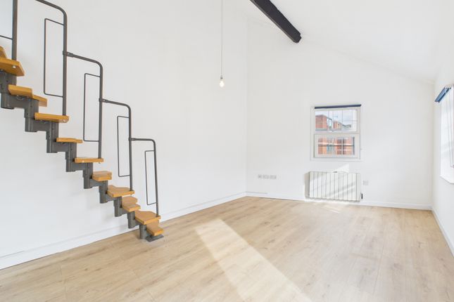 Flat 5, 14 Pauls Row, High Wycombe photo 4
