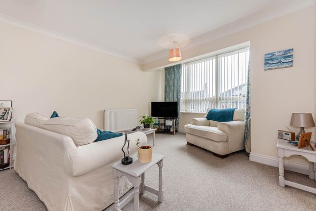 6 Amelia Court, Shore Road, Chichester photo 4