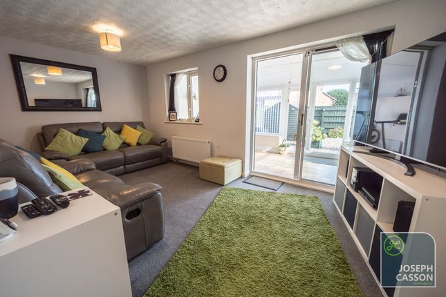 1 Squibbs Close, Bridgwater photo 3