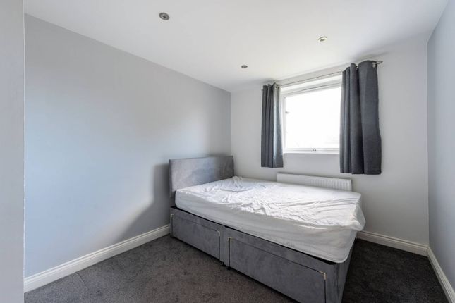 Flat for sale in St Lukes Close, South Norwood, London