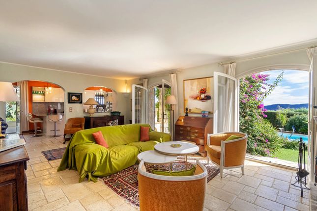 Villa for sale in Le Tignet, Mougins, Valbonne, Grasse Area, French Riviera