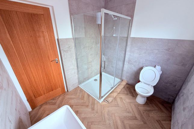 64a, Baxter Street, Warrington photo 5