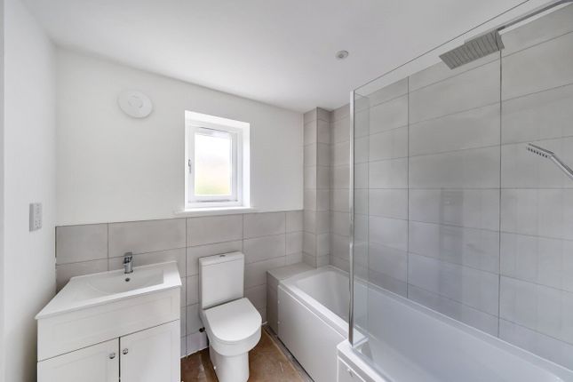 6 Shorland Row,, Station Road, Somerset photo 3