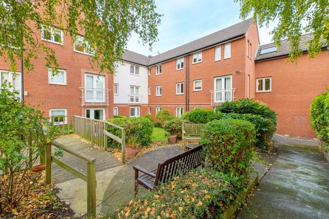 Flat 2, Ashley Court Chapelfields, Frodsham photo 4