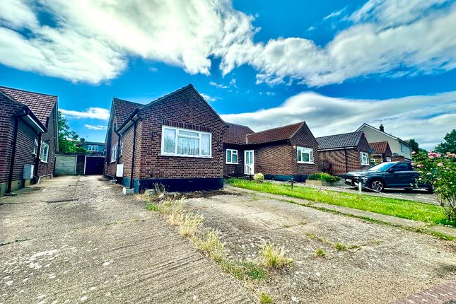 2-bed house on 5 Kersey Gardens, Romford, £400,000