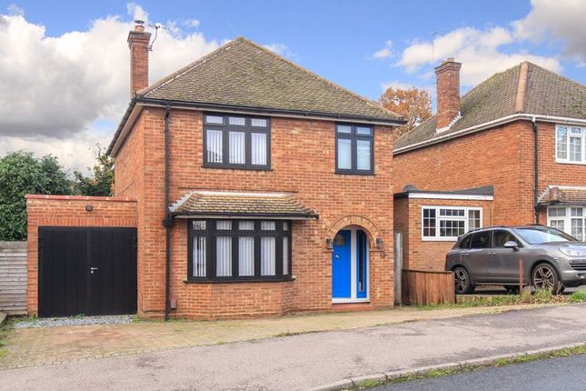 Thumbnail Detached house for sale in Belmont Road, Hemel Hempstead