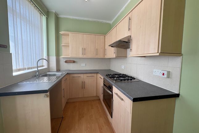 12, The Poplars, Durham Street, East Riding of Yorkshire photo 4