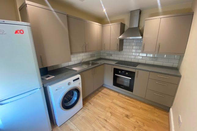 First Floor Flat, 1 Cory Street, Sketty photo 4