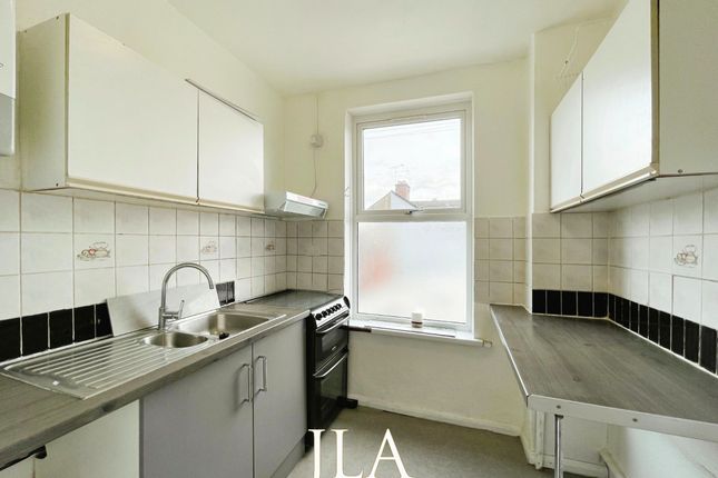 Flat to rent in Nottingham Road, Leicester