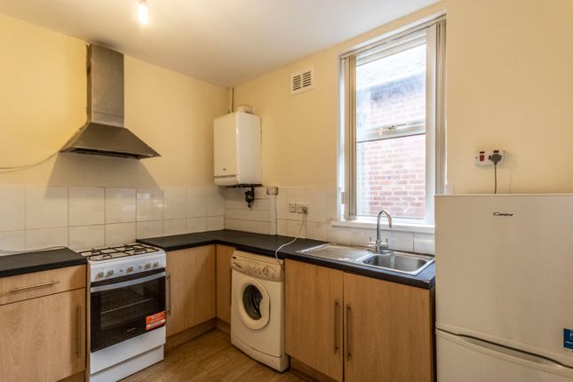 Flat 2, 40, Fountain Road, Birmingham photo 5