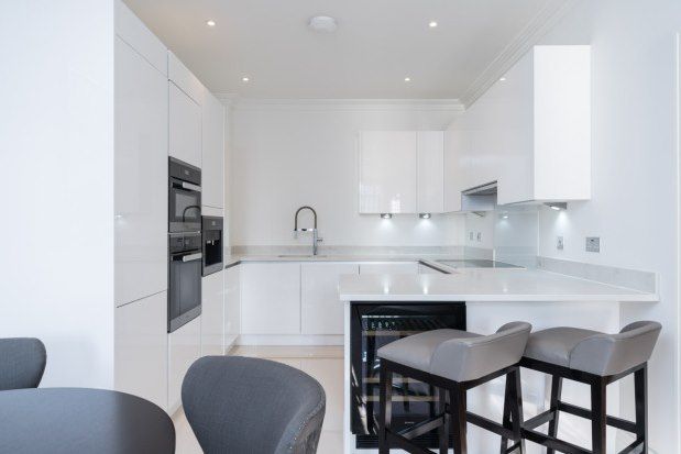 Thumbnail Flat to rent in Rainville Road, Fulham