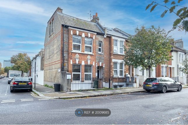 End terrace house to rent in Humbolt Road, London