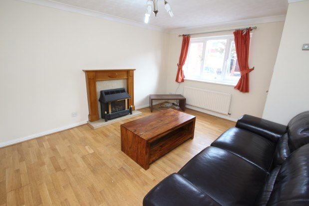 3 bed property to rent in Doncaster Road, Newcastle Upon Tyne NE2