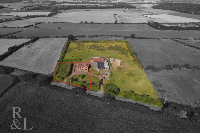 New Holme Farmhouse, Wysall Lane, Nottingham photo 2