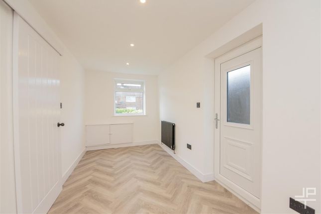 15, Cherry Tree Road, Warrington photo 5