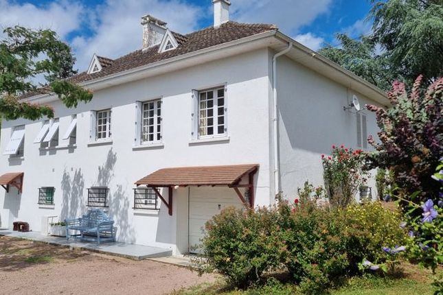 Thumbnail Property for sale in Piegut-Pluviers, Dordogne, Nouvelle-Aquitaine