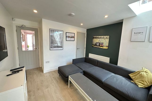 38 Hamilton Road, Coventry photo 5