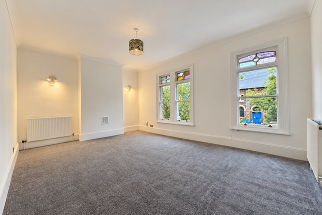 Woodland Terrace, London photo 2