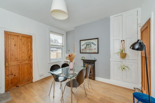 10 Blair Athol Road, Sheffield photo 3