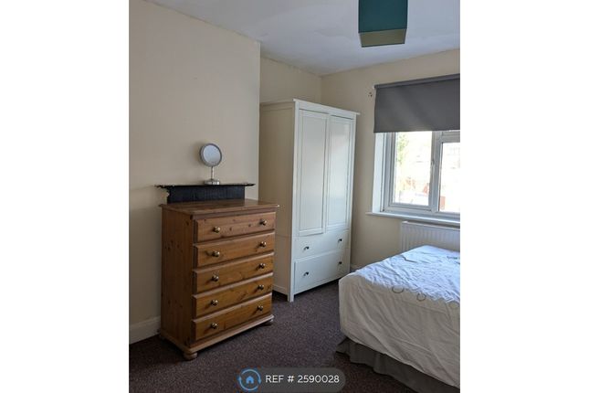 Bright Room With Double Bed