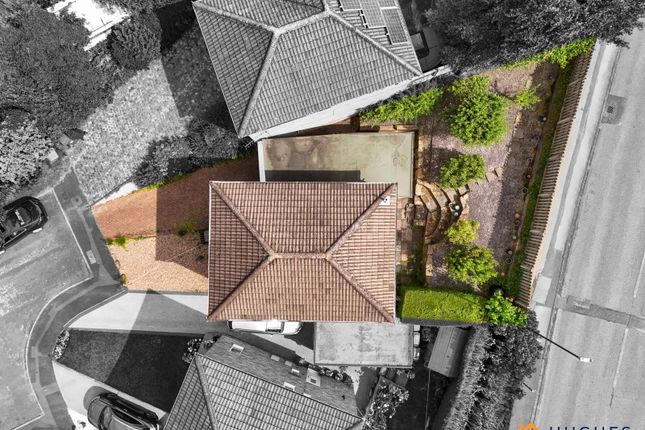 16, Ford Close, Dronfield photo 2