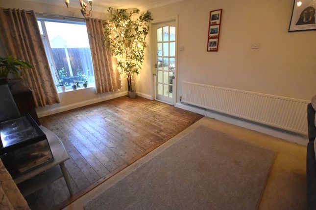 5, Castle Close, Tenbury Wells photo 3
