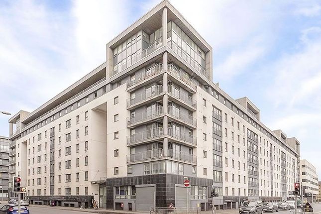 2-bed flat on 220, Wallace Street, Apartment 4-20, Glasgow, £91,000