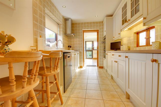 22, Mill Road, Over photo 3