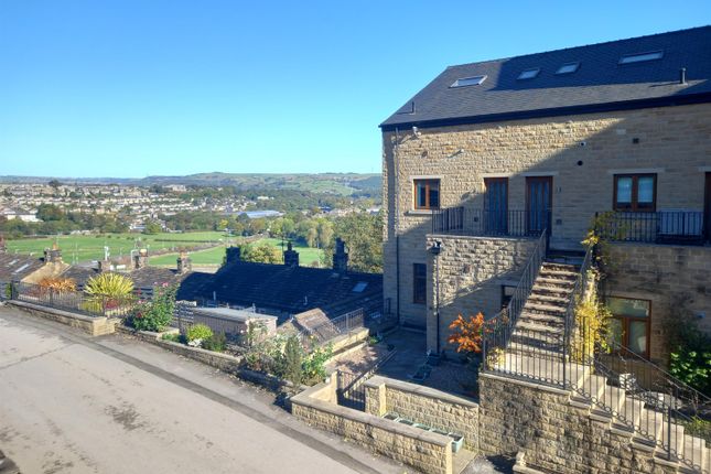 Thumbnail Flat for sale in Burrwood Court, Holywell Green, Halifax