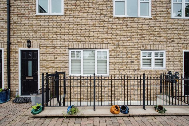 Thumbnail Maisonette for sale in Watford Field Road, Watford