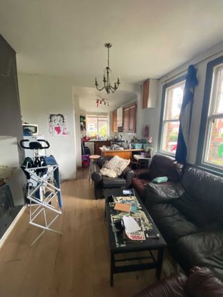 Thumbnail Semi-detached house to rent in Egerton Road, Fallowfield