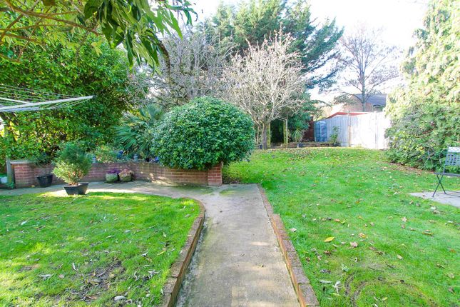 Detached bungalow for sale in Oxford Road, Carshalton