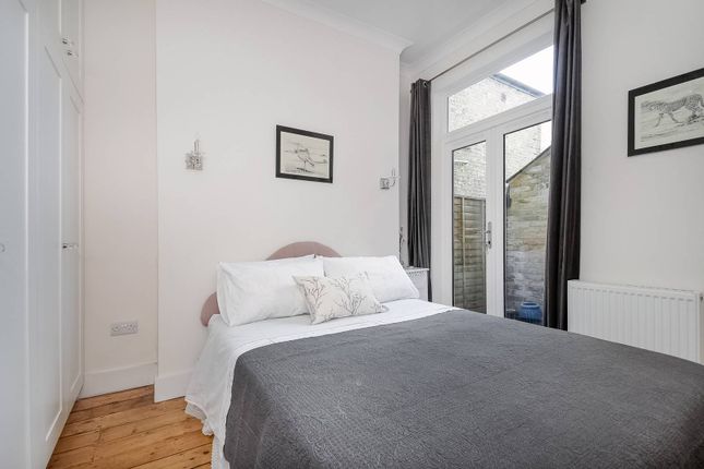 Thumbnail Flat to rent in Rotherwood Road, West Putney, London