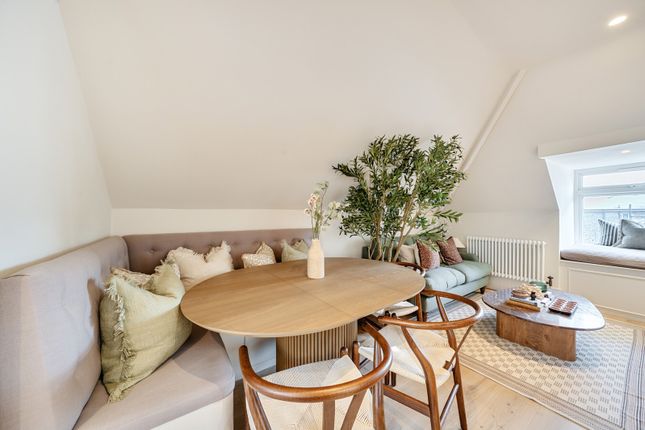 16A,, Longton Avenue, London photo 3