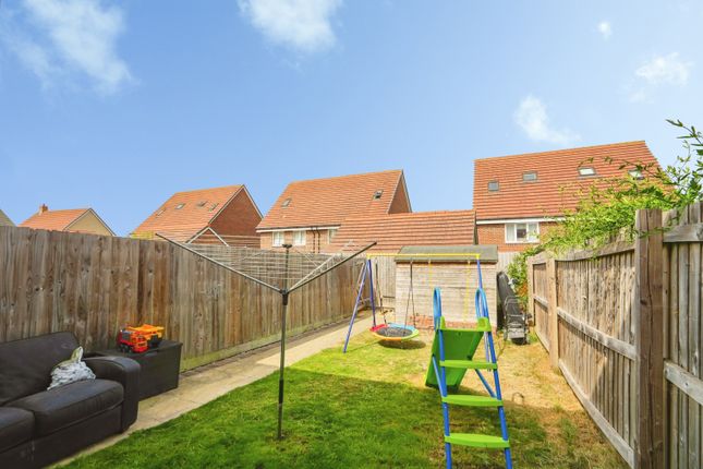 33, Speedwell Arch, Didcot photo 4