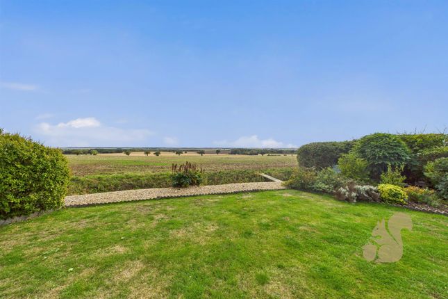 11, Pyefleet View, Colchester photo 4