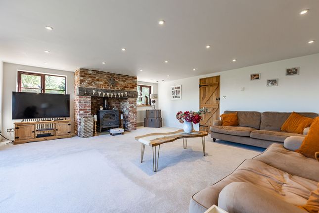 The Cottage The Drift, Dereham photo 3