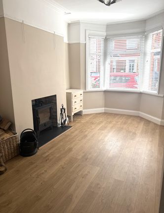 Sutton Road, Newport photo 5