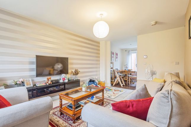 13, Wilson Gardens, Weston-super-Mare photo 3