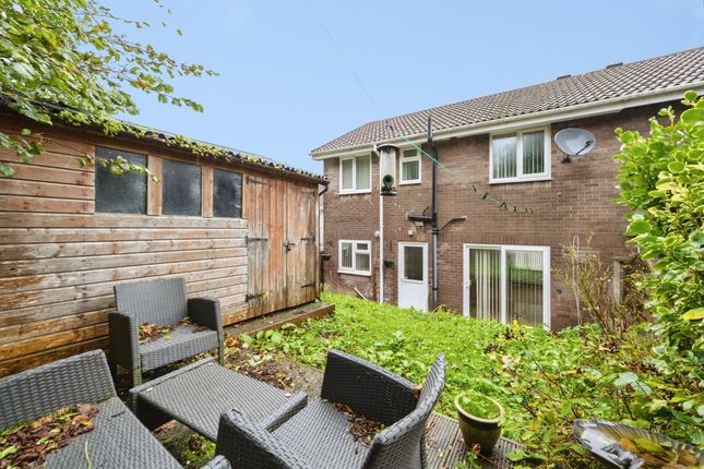 St Nicholas Close, SWANSEA photo 4